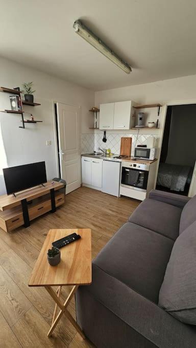 T2 Calme Proche De La Citadelle Apartment Arras Bagian luar foto